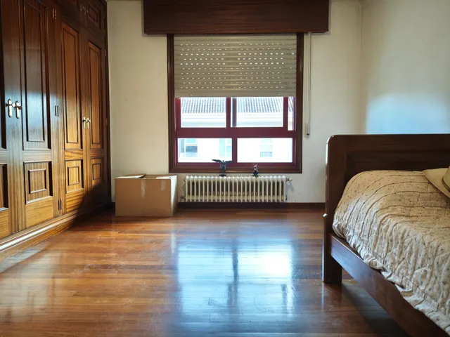 Duplex con GARAJE y DORMITORIO en PLANTA BAJA en el centro de Bertamirans. — 15