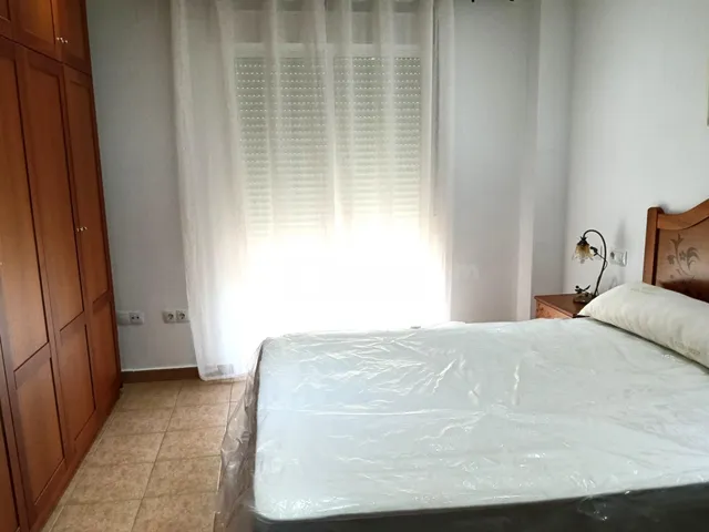 SE ALQUILA PISO EN BUEN ESTADO SOLO PARA 10 MESES EN ASPE - foto 3