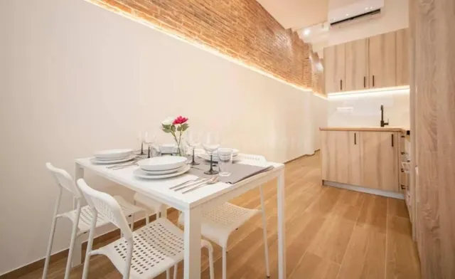 Piso 2 habitaciones 43m² en venta - Embajadores