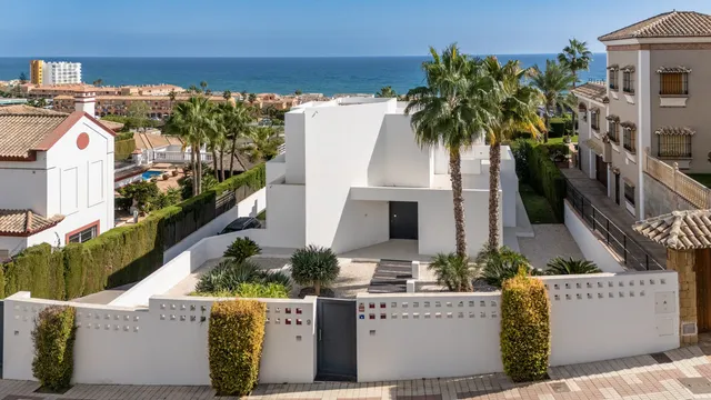 Chalet 4 habitaciones 405m² en venta - Riviera del sol — 28