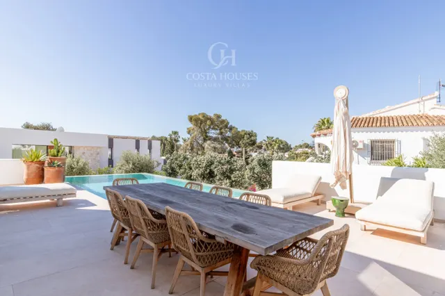 VILLA AZULIA · LUZ IBICENCA Y HORIZONTE MEDITERRANEO EN MORA - foto 3