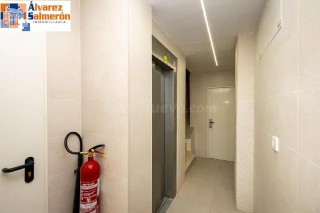 Piso y cochera en venta junto Acera de Darro. - foto 5