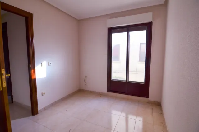 Urbis te ofrece un piso en venta en Guijuelo, Salamanca. — 18