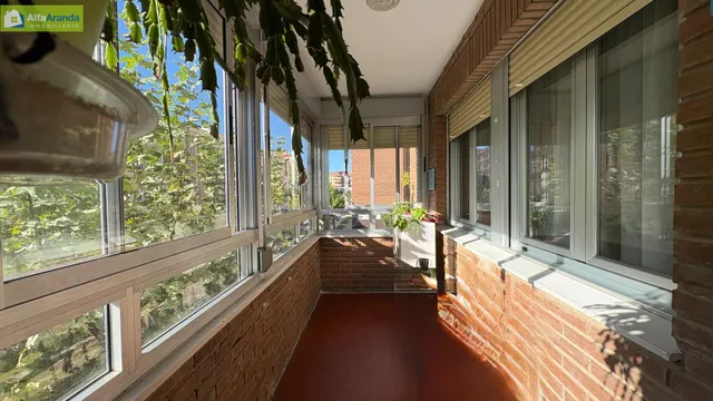 PISO REFORMADO 4 DORMITORIOS Y PLAZA DE GARAJE INCLUIDA — 21