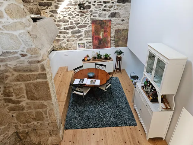 CONJUNTO ARQUITECTÓNICO REFORMADO EN PLENA RIA DE MUROS CON VARIOS PREMIOS DE ARQUITECTURA — 31
