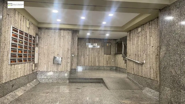 PISO EN EL CENTRO — 19