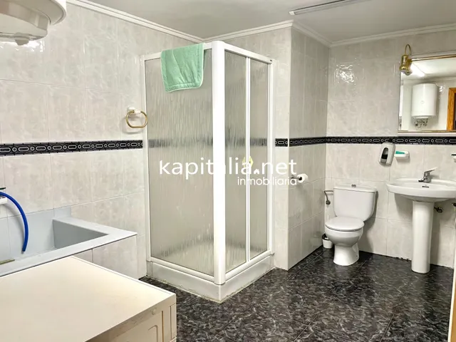 Local comercial a la venta en Gandía — 7