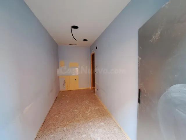 LOCAL COMERCIAL EN ALQUILER - foto 4