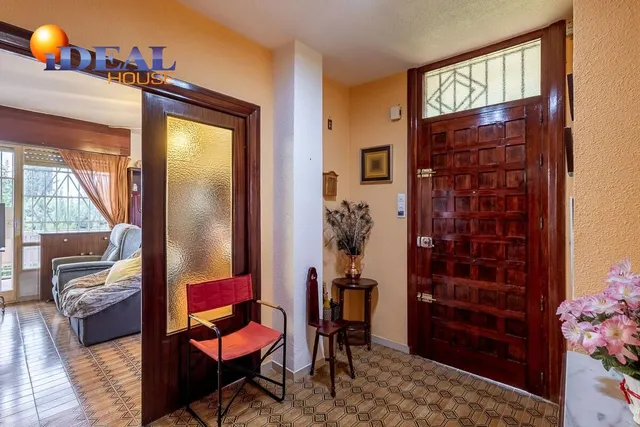 Gran casa con parcela y piscina en Cájar — 26