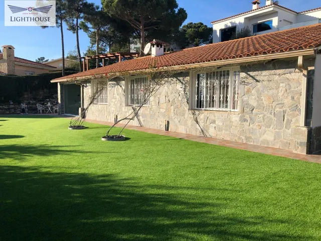 Casa familiar renovada con excelente ubicación. — 21