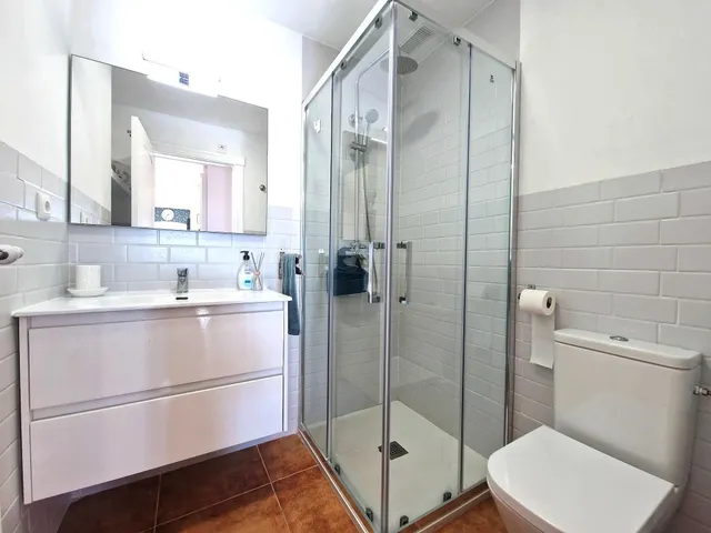 Apartamento reformado con vistas al Mediterráneo y espectacular solárium privado en Residencial Ipanema, La Manga km 2 — 33
