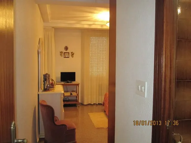 CHALET EN CASCO URBANO — 27