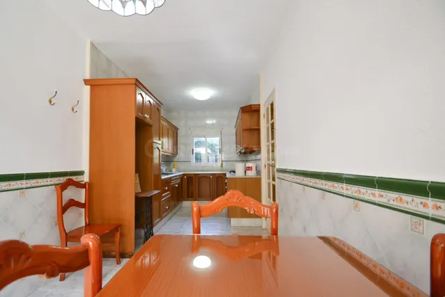 Casa céntrica en Deltebre con terraza - foto 5
