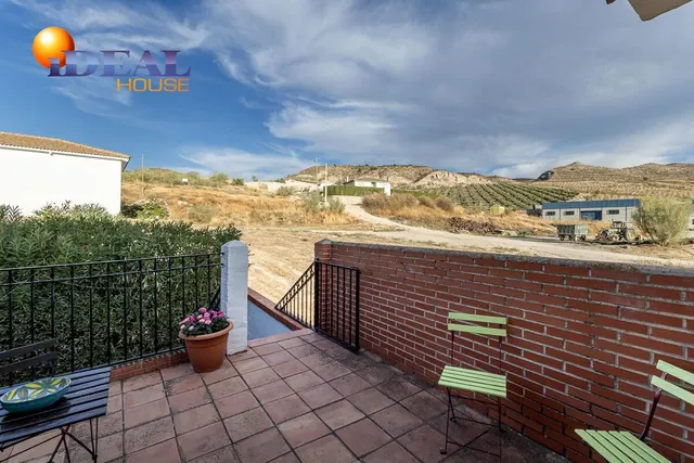 CASA DE PUEBLO REFORMADA CON PISCINA PRIVADA Y POTENCIAL DE ALQUILER Cacín, Granada – Cerca del embalse de Los Bermejales — 34