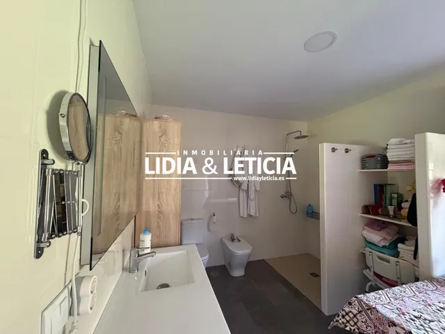 Fantástico Chalet en una sola planta — 28