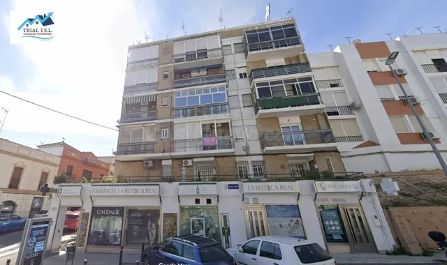 Venta piso en Castilleja de la Cuesta (Sevilla) - foto 2