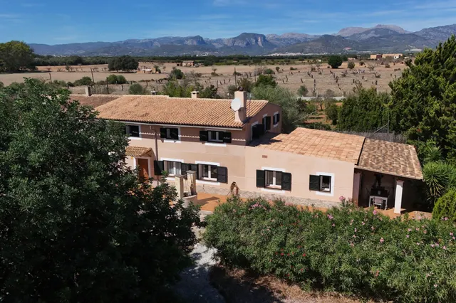 Finca rústica 7 habitaciones 331m² en venta - Jornets — 41
