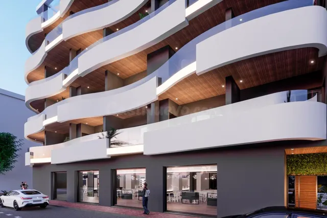 OBRA NUEVA EN TORREVIEJA — 3