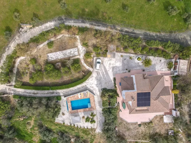 Chalet 3 habitaciones 239m² en venta - South of spain — 48
