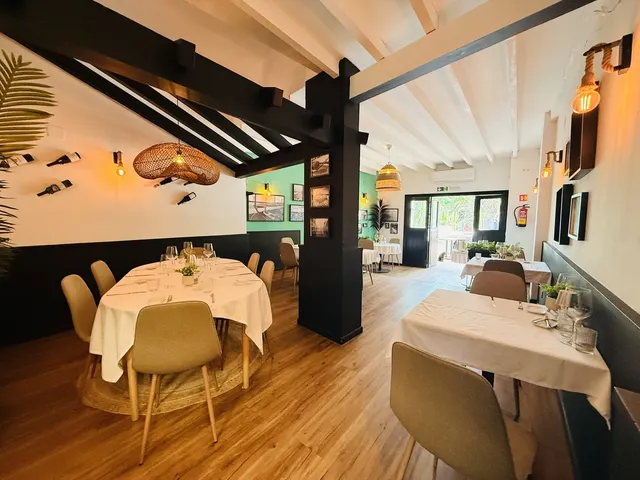 Restaurante 150m² en venta - Marbella — 26