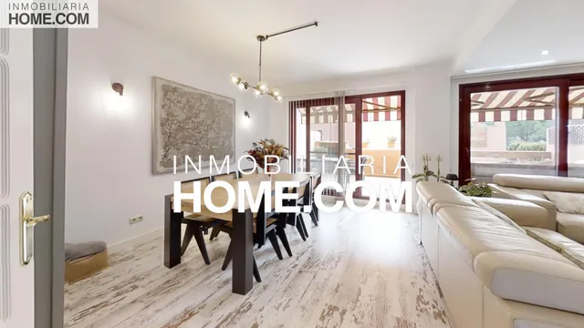 Espectacular adosado de 332 m2 con 5 dormitorios y gran Apartamento!! — 24