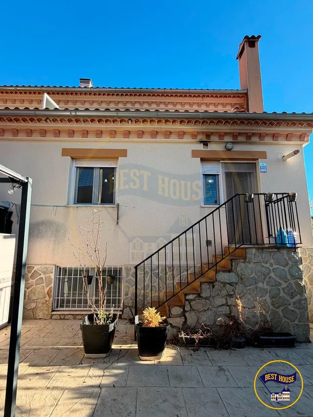 Chalet en venta en arcas del villar — 45