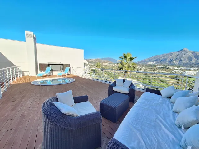 Ático Dúplex 3 habitaciones 229m² en venta - Marbella — 46