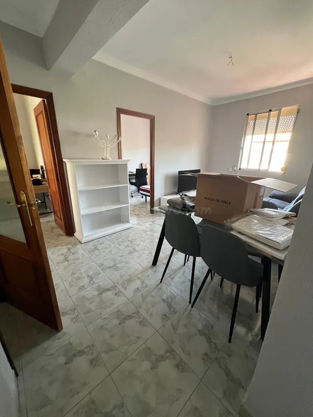 Zona Sur Reina Mercedes. Excelente vivienda reformada y amue - foto 4
