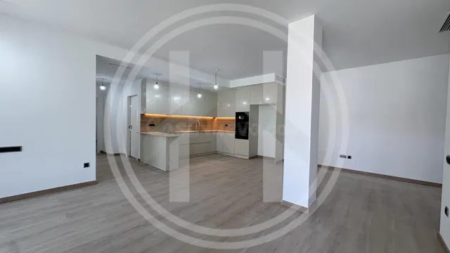 DISEÑO, ESPACIO Y EXCLUSIVIDAD EN LA ZONA DE TRES TORRES - foto 4