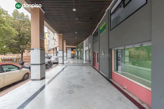 Local comercial en venta en calle agustina de aragón — 3