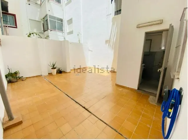ALQUILER DE LINDA VIVIENDA REFORMADA ZONA ALTOZANO CON TERRAZA — 14