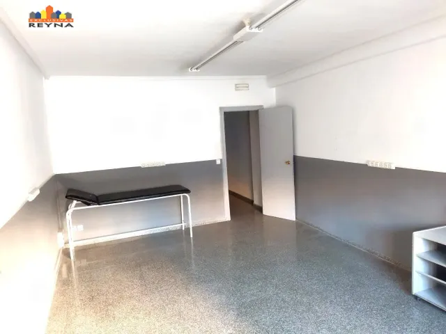 SE ALQULA LOCAL COMERCIAL EN ELCHE — 17