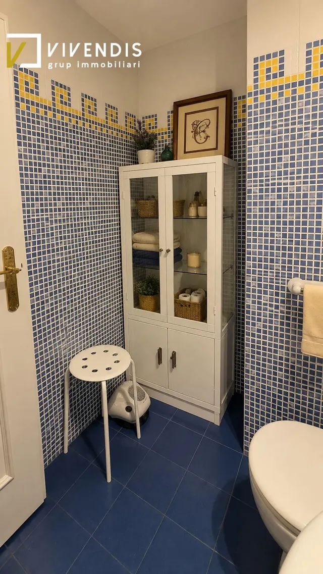 CASA EN VENTA - CIUTAT JARDÍ — 18