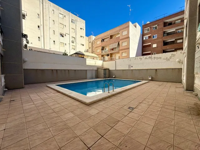 Apartamento 2 habitaciones 56m² en venta - Estacion de autobuses — 7