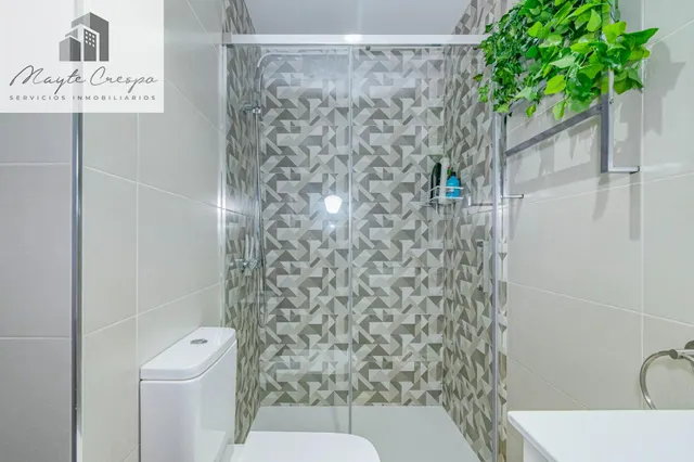 Precioso duplex moderno con patio — 27