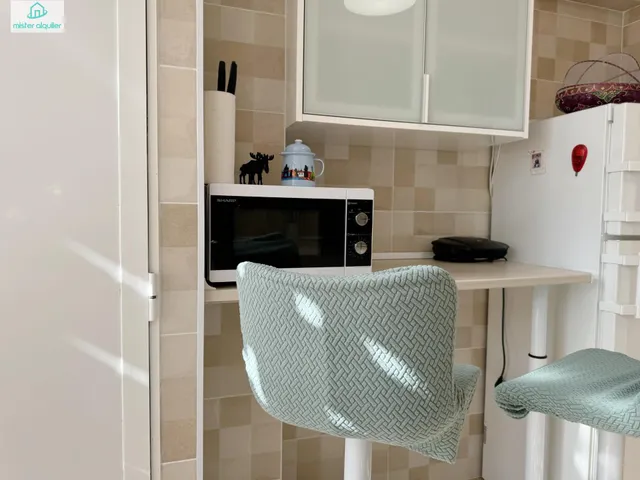 Apartamento 3 habitaciones 92m² en alquiler - 1a linea — 45