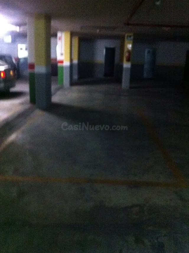 Plaza de garaje Juan de Borbón — 3