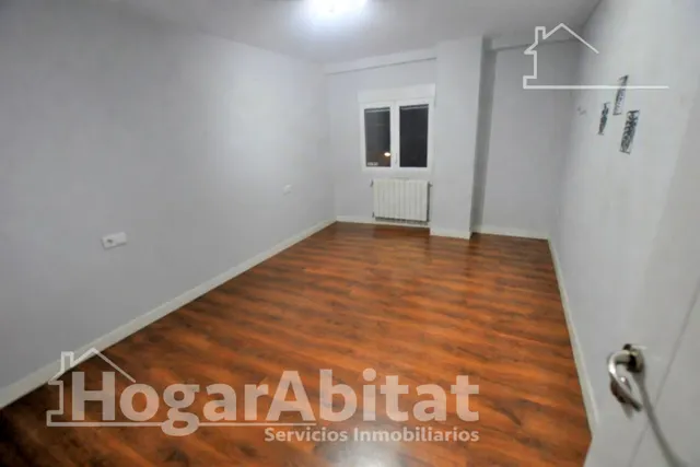 ¡REFORMADO! EXTERIOR CON ASCENSOR, BALCÓN Y TERRAZA — 15
