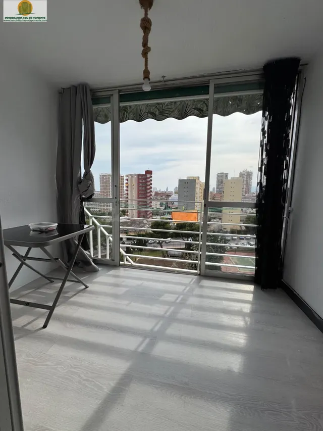 Estudio con piscina y vistas despejadas junto al centro de B - foto 3