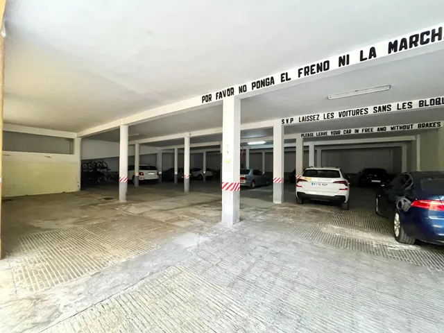 PISO ALQUILER TODO EL AÑO — 37
