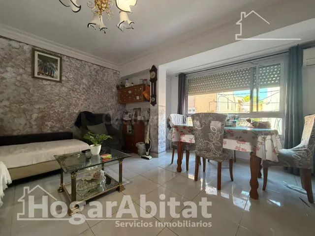PLANTA BAJA DE TRES DORMITORIOS EN MONCADA - foto 2