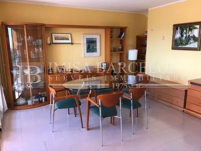 Apartamento con espectaculares vistas al mar y al Castillo — 7