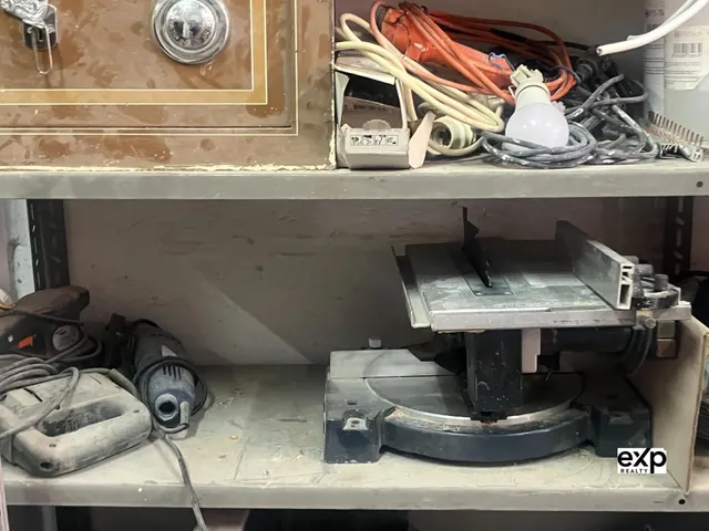 El lienzo en blanco para el negocio que tienes en mente — 24