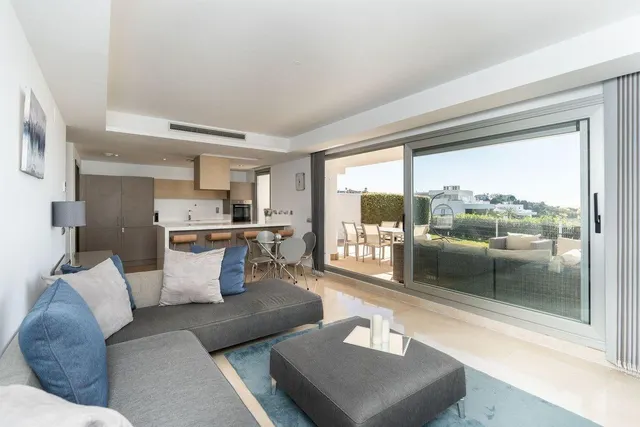 Apartamento de lujo con vistas al mar en Los Arqueros Golf — 6