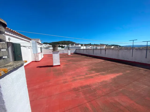 Amplio piso de 4 dormitorios con terraza en Calle San Antonio – Alcalá de los Gazules — 37