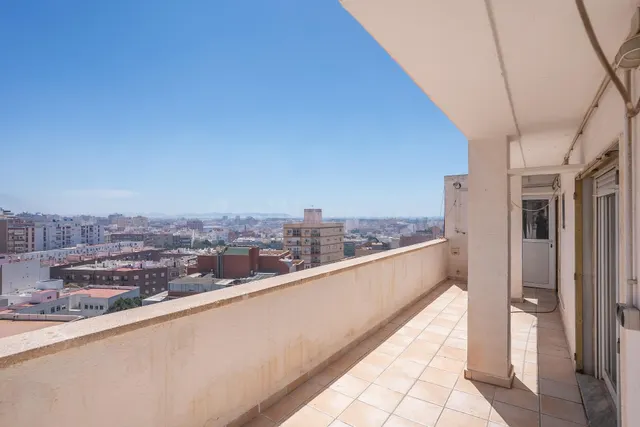 Espectacular Ático en el Corazón de Almería