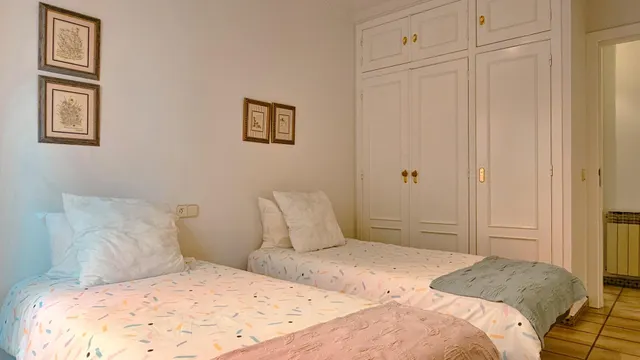 Casa independiente en el casco histórico de Gandia — 33