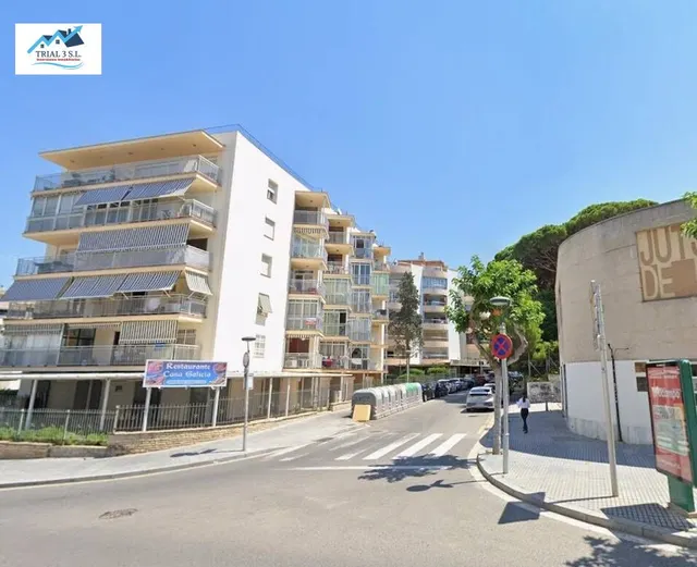 Venta de Local Comercial en Salou - Tarragona