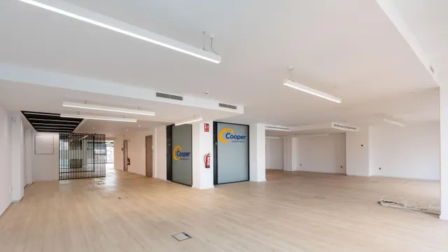 Oficina 413m² en alquiler - Eixample — 10