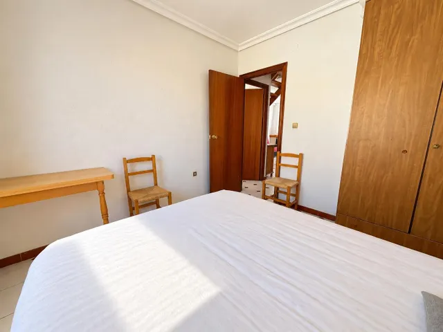 Atico Duplex 3d 2 B solárium Sur a 200 mts de la playa de La Mata- AV Europeos — 21